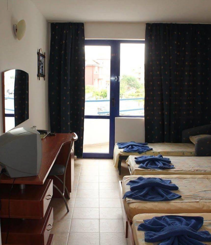 Siana Hotel سفيتي فلاس المظهر الخارجي الصورة
