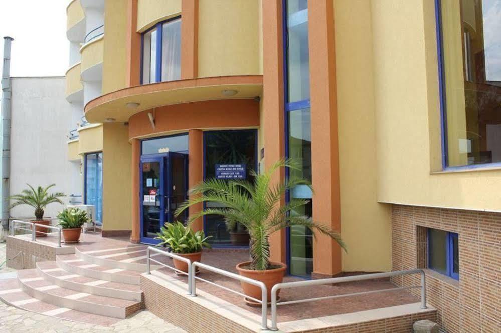 Siana Hotel سفيتي فلاس المظهر الخارجي الصورة